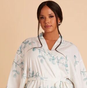 Birdy Grey White and Blue Floral Robe